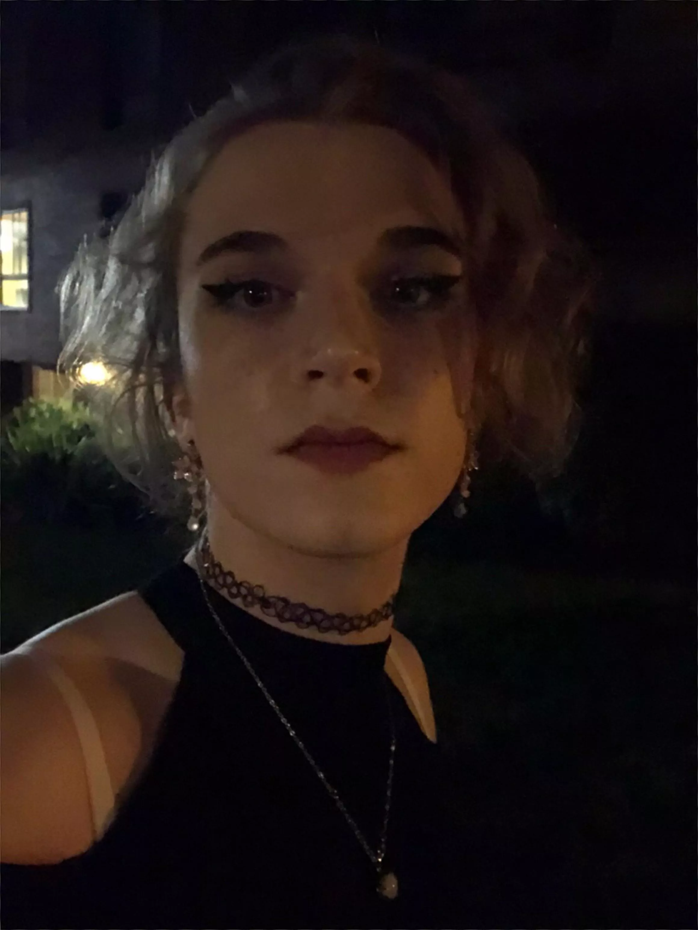 Scary getting back home alone late at night… 🥲 posted by felikutie