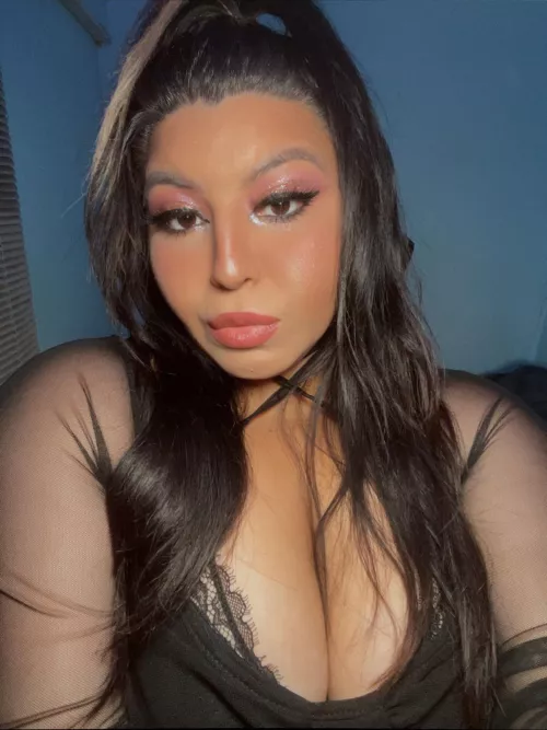 Such a naughty beauty by Suchatreatswitch