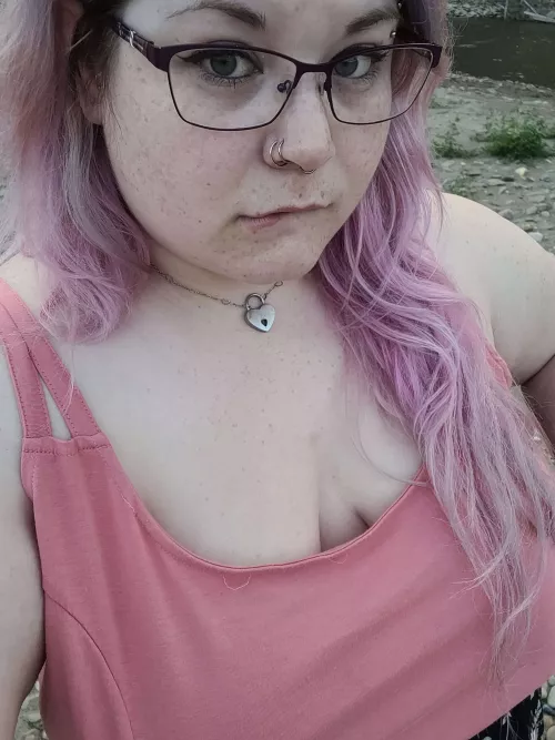 Would you spend the weekend with me?! by cinanom_bunz