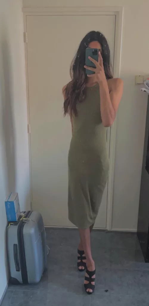 [21] No one would know… by Sluttybottom123