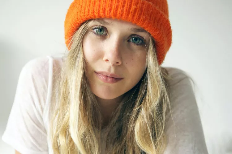 Elizabeth Olsen by Sweetmandate