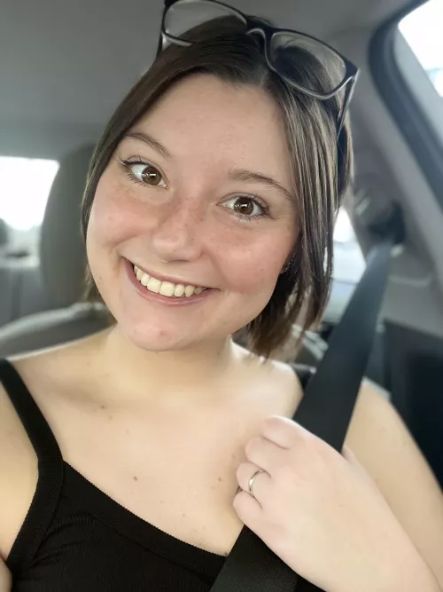 Feeling cute, have a great day! by Loveforlydiaa