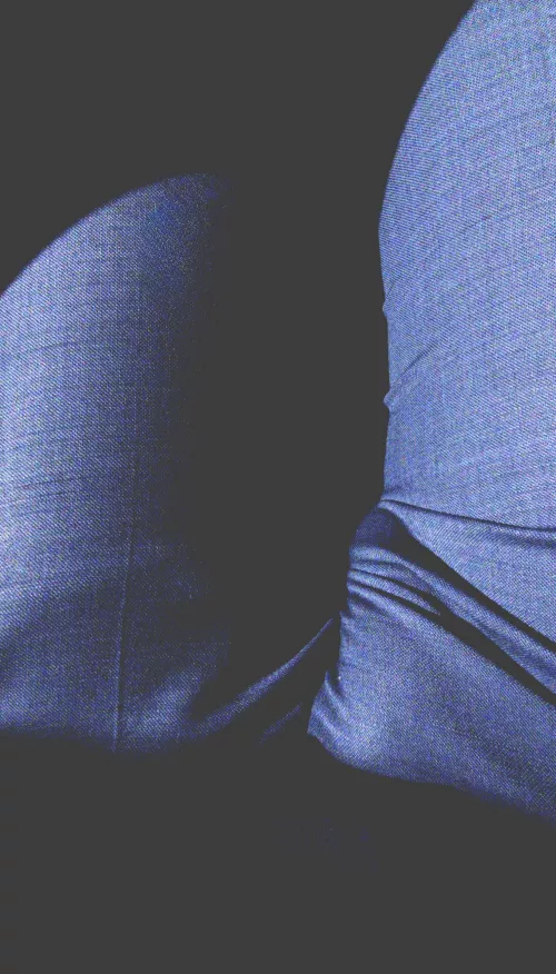 Growing at work. Shall I make it hard? by imokjustlooking