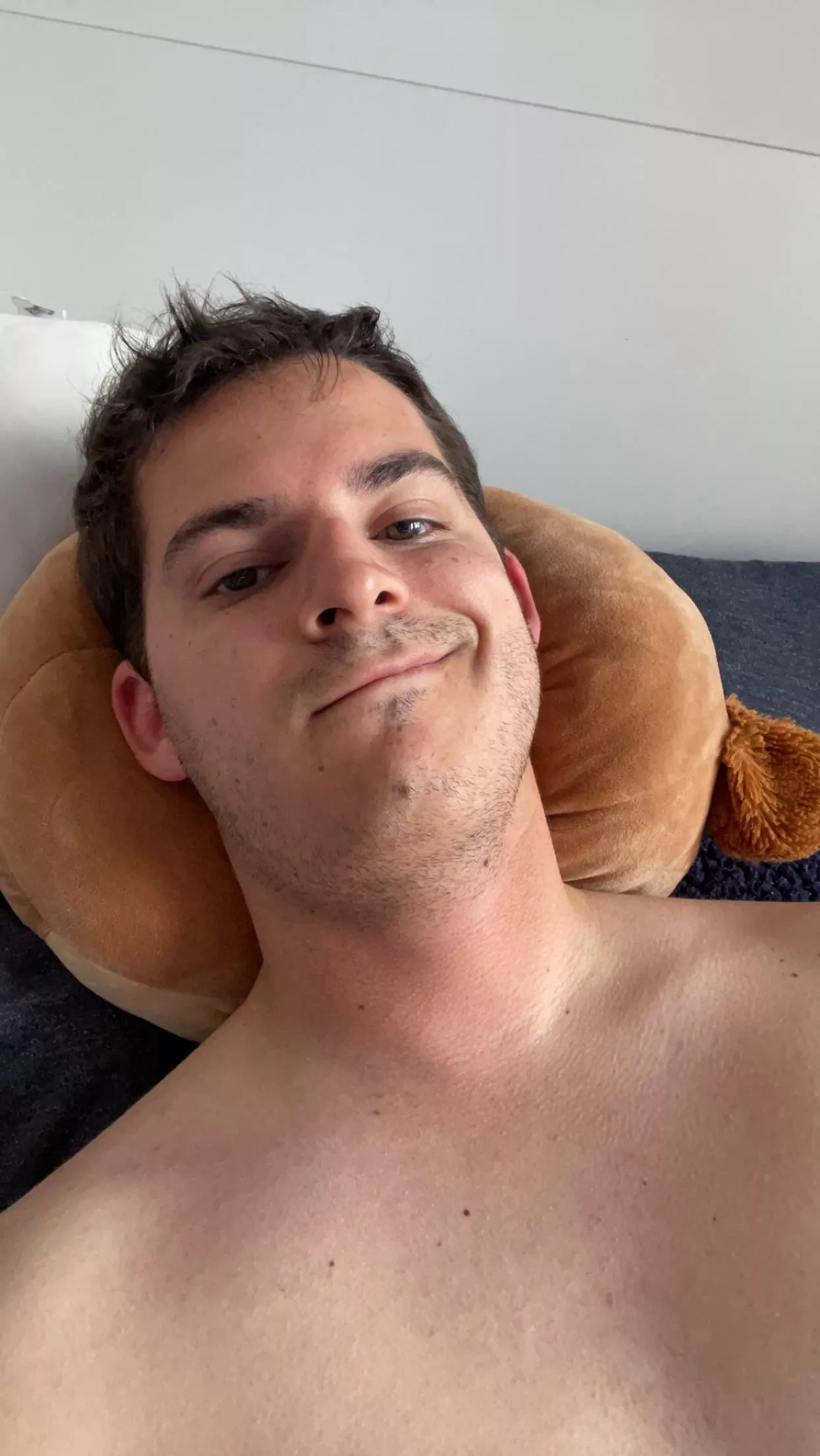 Hey boys :) posted by Lalalogan621