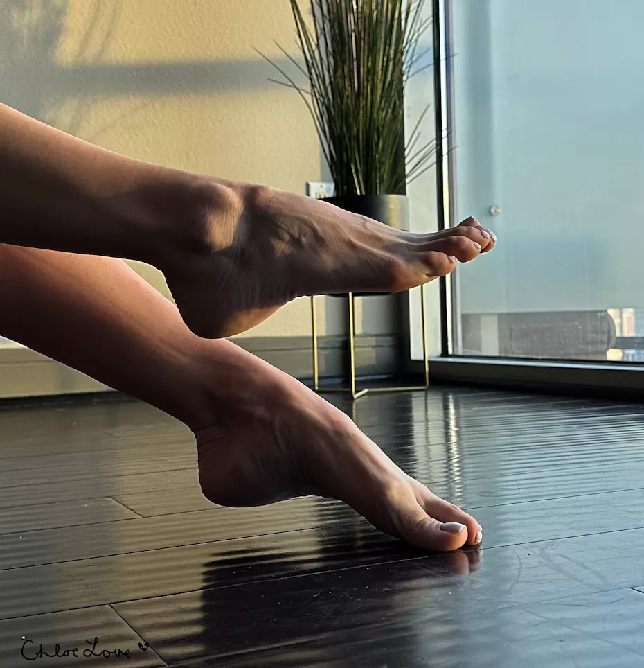 Make my feet your religion. posted by Goddess_ChloeLove