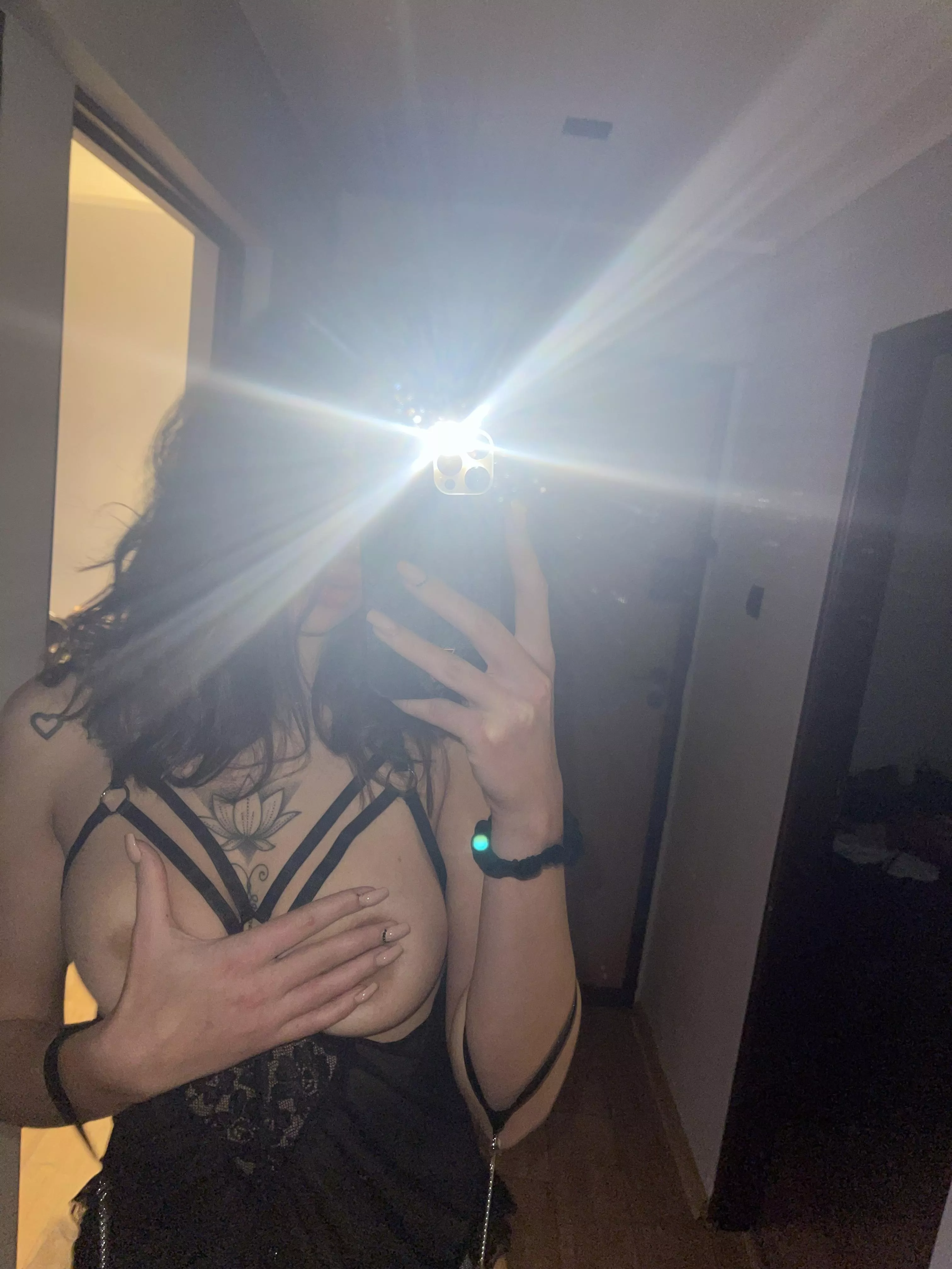 Me and my little friends wish you good day <3 posted by Latilust