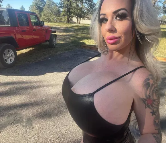 Monster size by eyepop9991