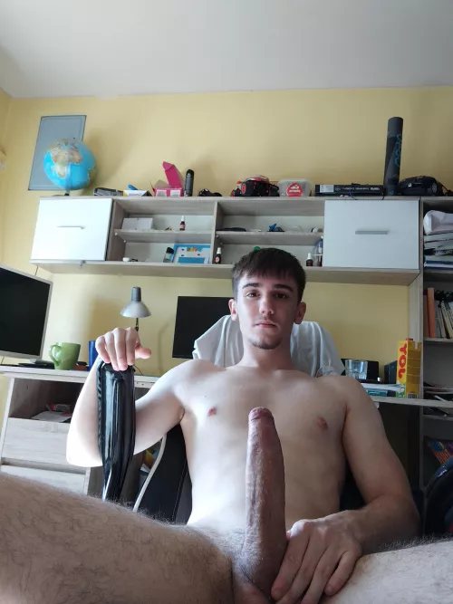 Need my dick sucked by Dude-guy456