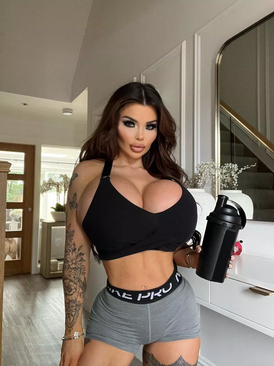 Perfection posted by Bimbolover_