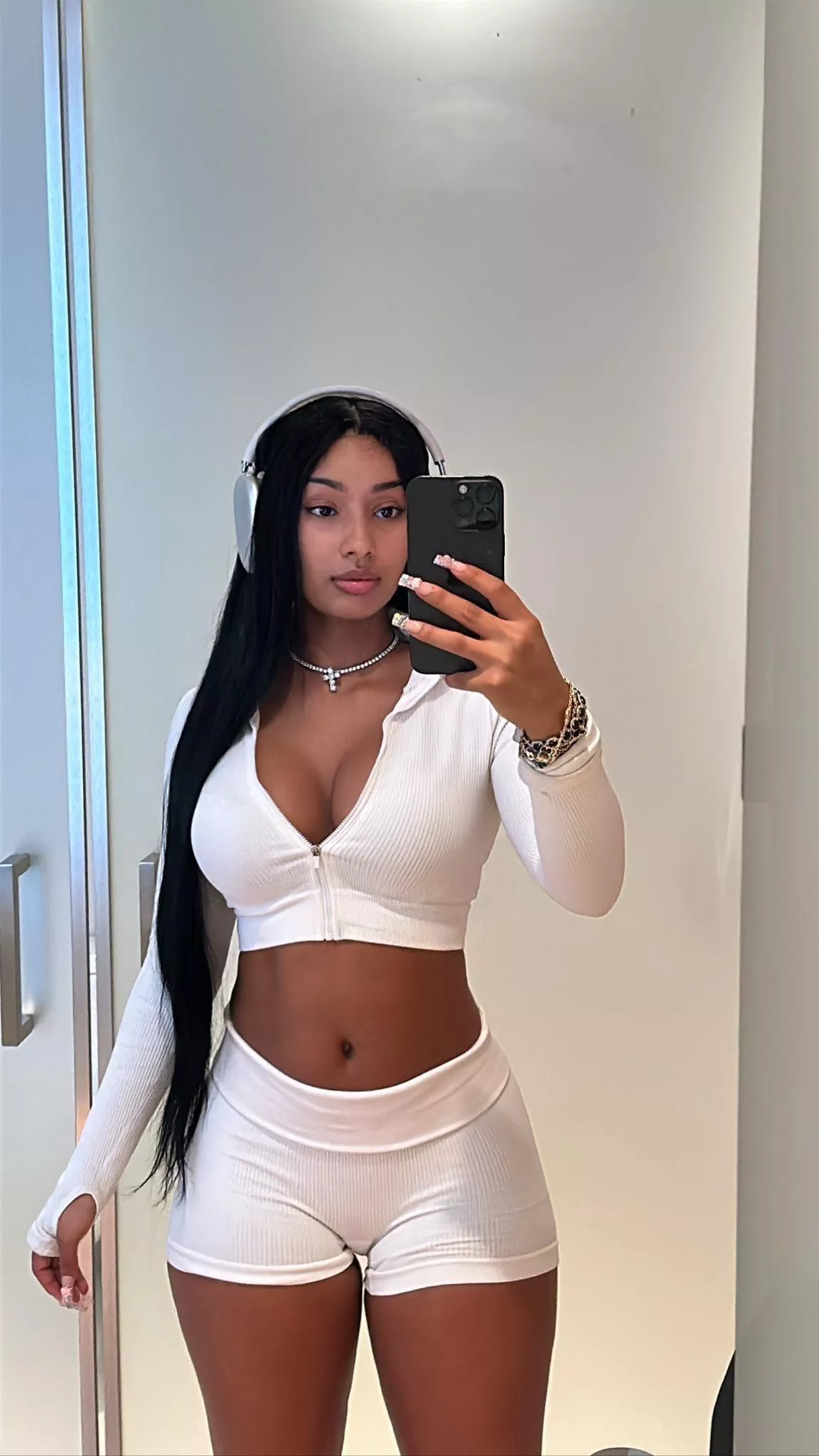 Rubi posted by jondoe31313