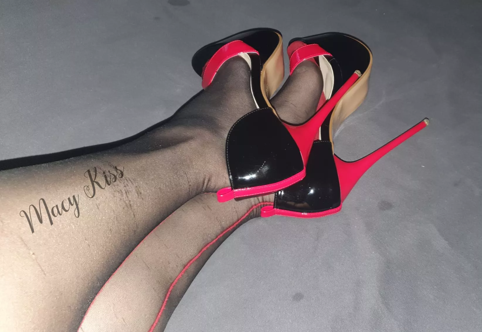 The nylons match perfectly with my heels posted by MacyKiss