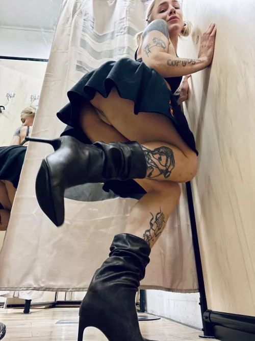 Unleash your passions and explore my inked body by Cythia_Susa