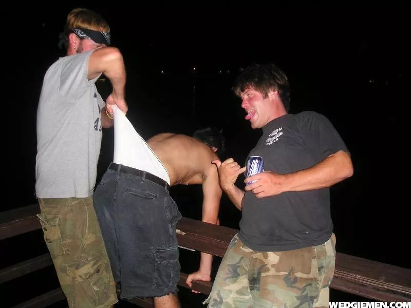 Wedgie posted by Primal_Mantis