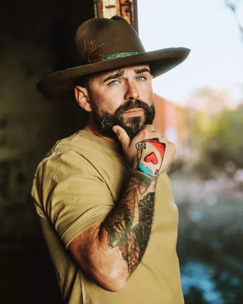 What do you think? by sexypantsa_