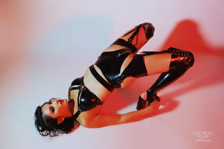 What would you give to have this zipper between your teeth by mxtomie