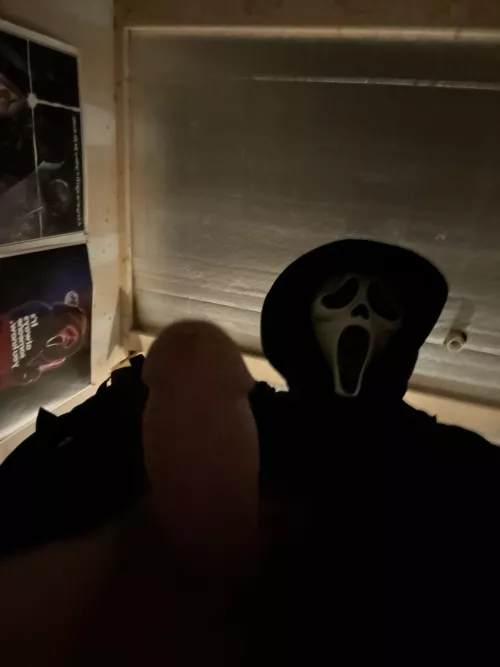 What’s your favorite scary movie by Throwaway644674