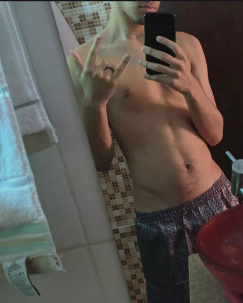 What's your favorite type of boy? by Ryannw_