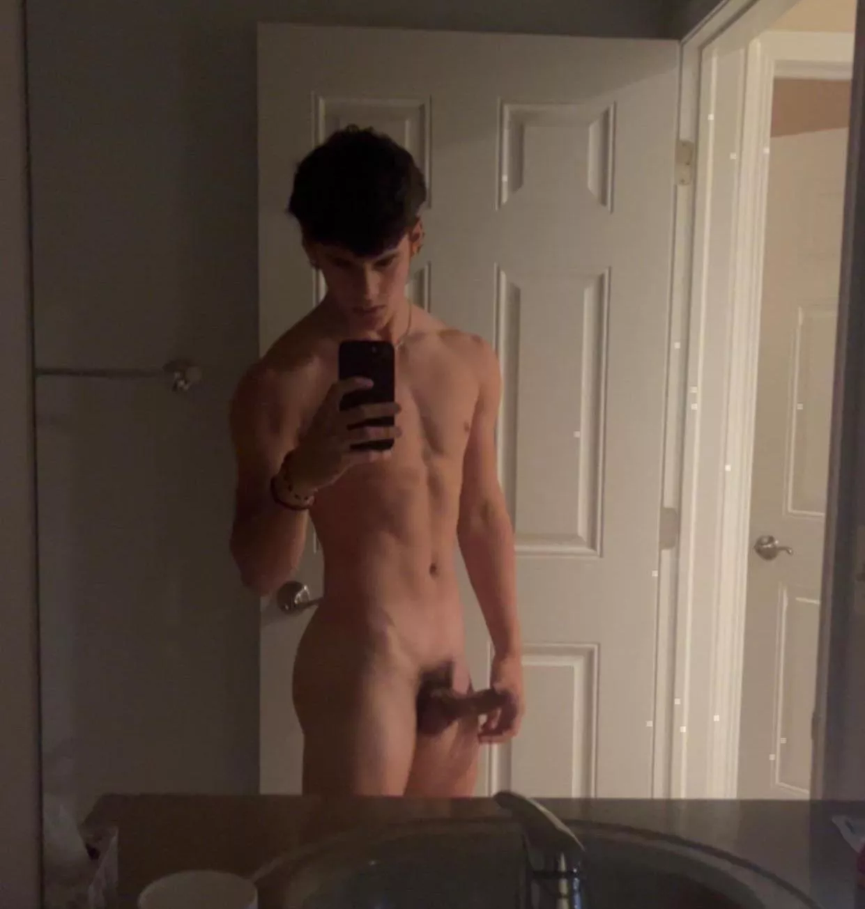 18 Dm with pic posted by Existing_Lecture6588