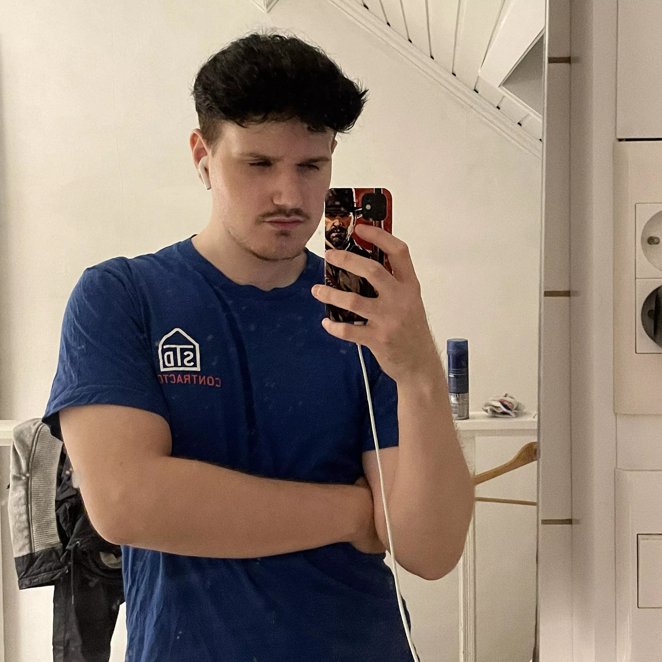 Always looking serious but I promise I'm very sweet :)) posted by Maksimu2000