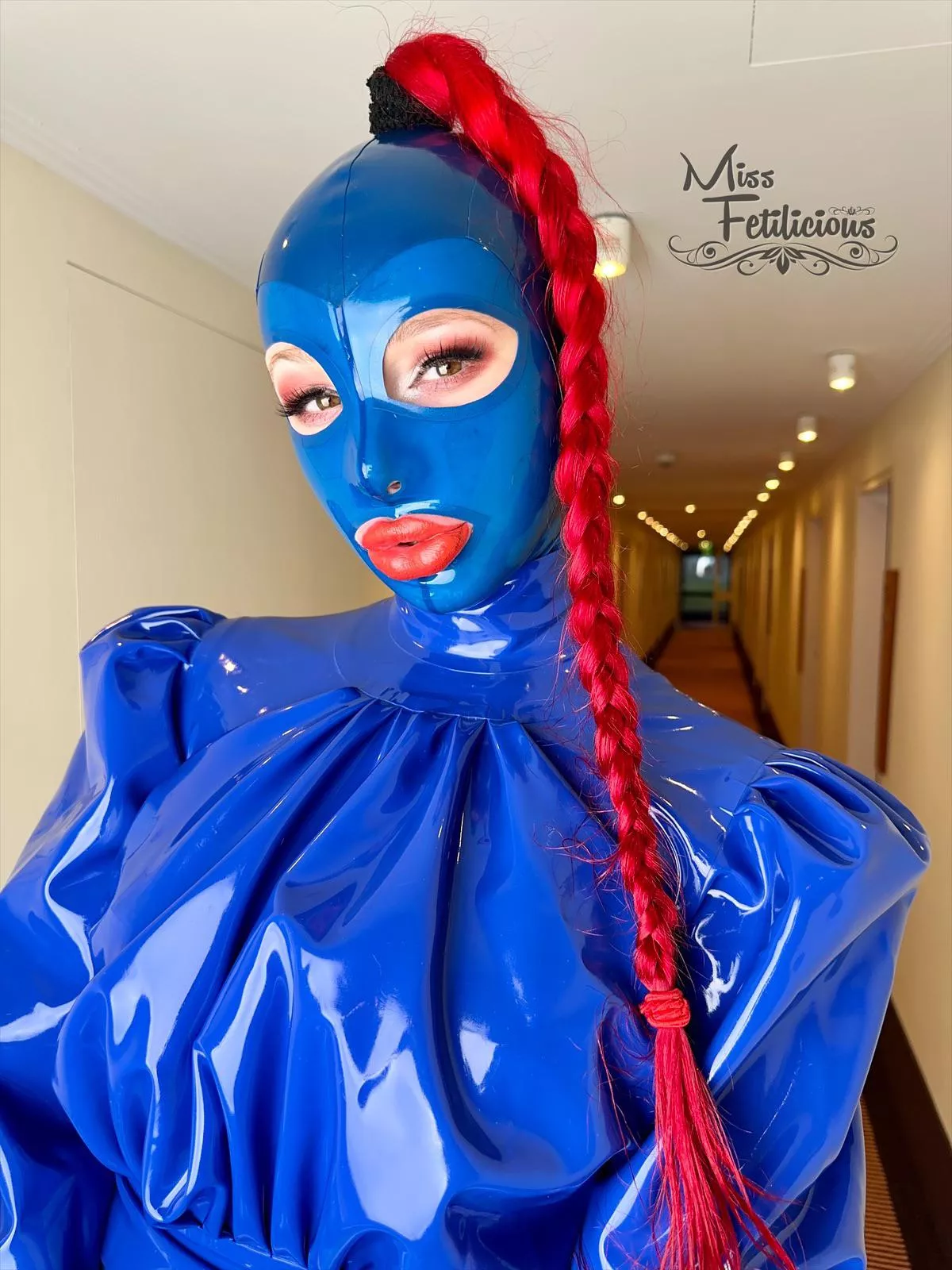 Going out in full rubber during the EFM23 💙 posted by Miss_Fetilicious