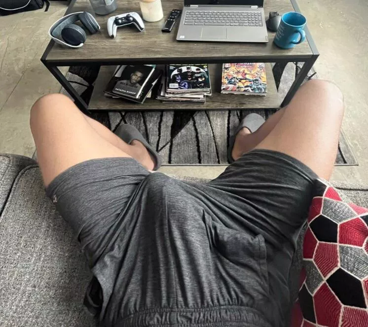 How’s this for a bulge? posted by HorseCockBWC88