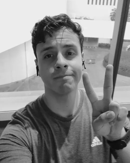 I just wanted yo say hi ✌️ by UBlises