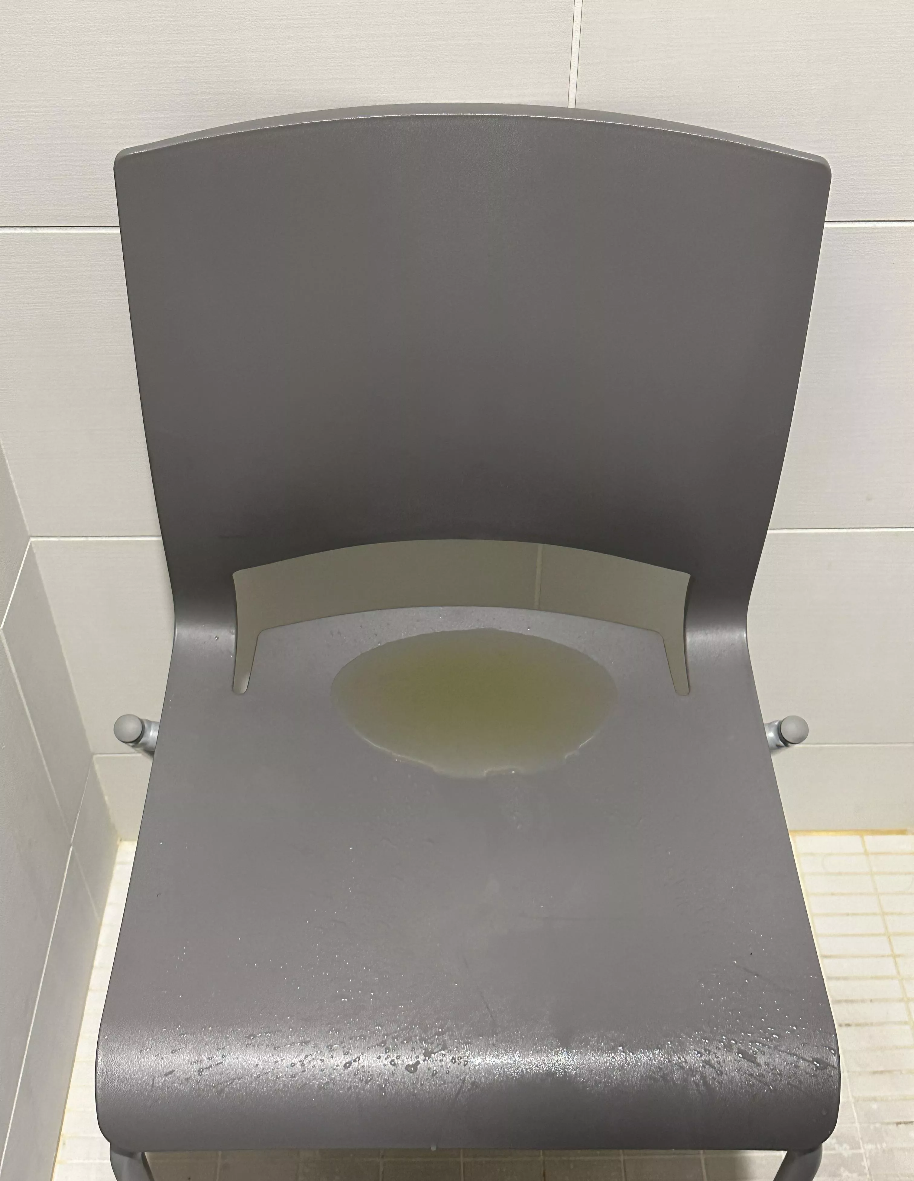 I was holding back as long as I could but i was starting to leak so I put this chair in the work showers (it was like a waterfall over the chair I was so full of fluids, ended up soaking my socks) posted by Appropriate-Fee-9902
