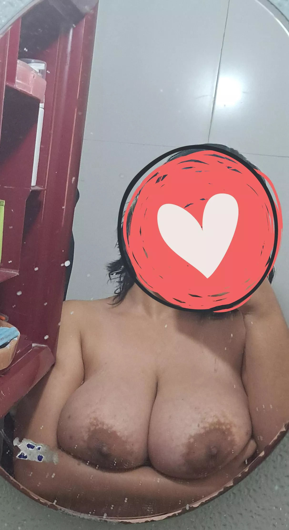 Join me in the shower? [F] posted by strawberryandcreamed