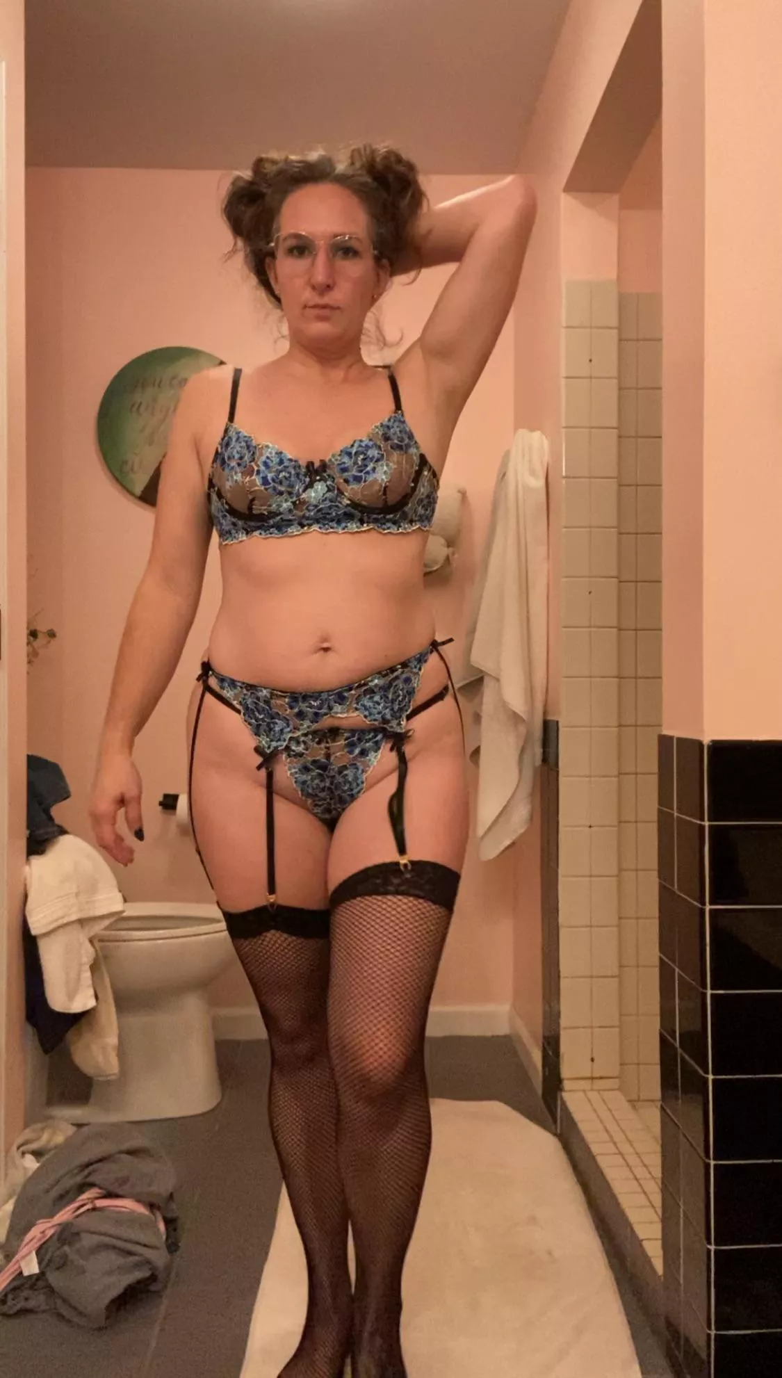 Moms like to dress up too posted by foxylaineymarie