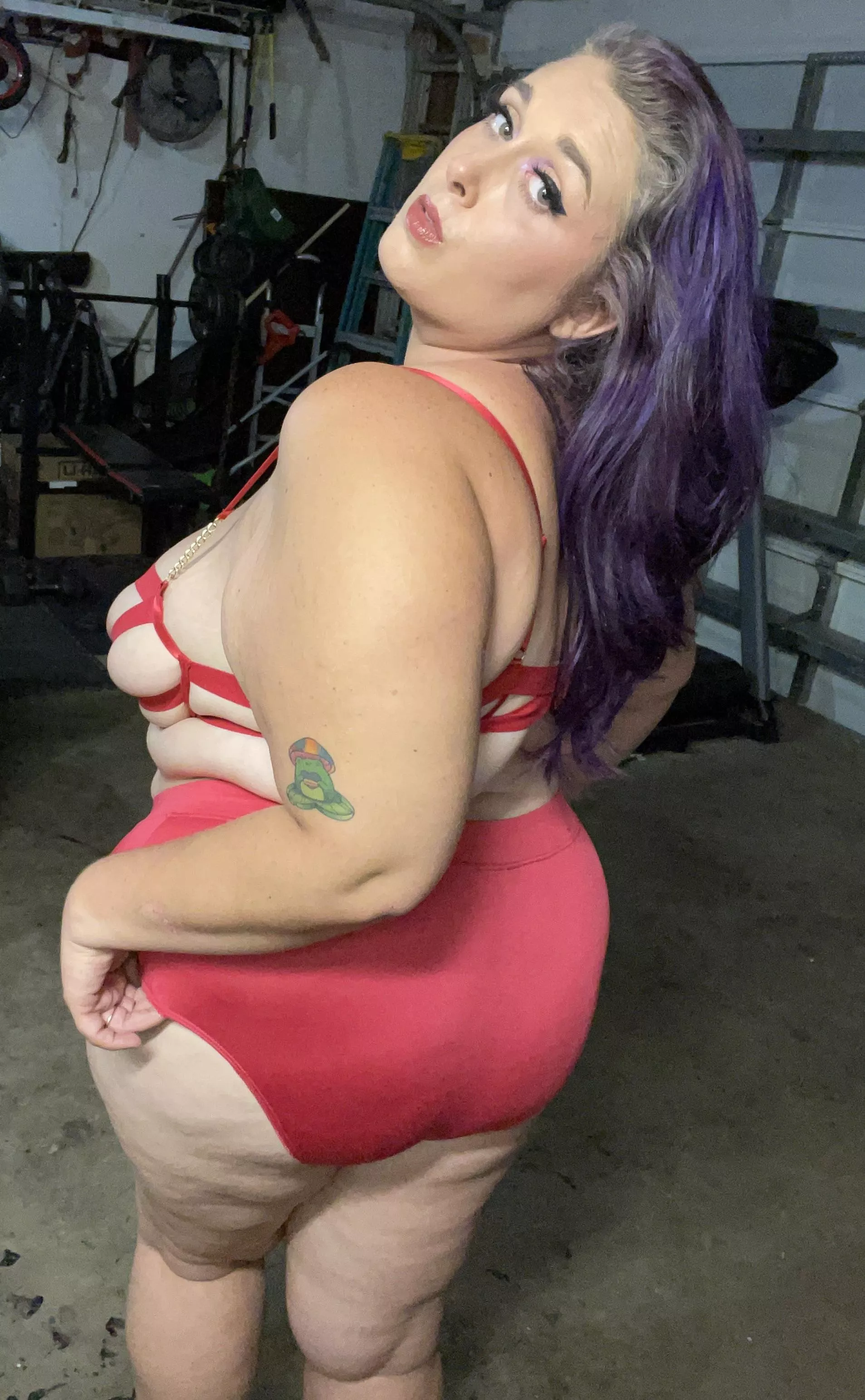 My thirties have only made me more horny 😅 posted by titzntequila