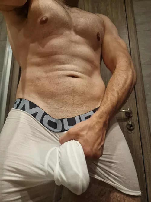 Pull my boxers down and start sucking by Nicksalman