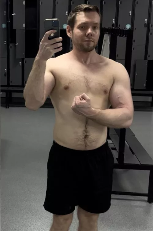 Slowly getting in shape by forveire