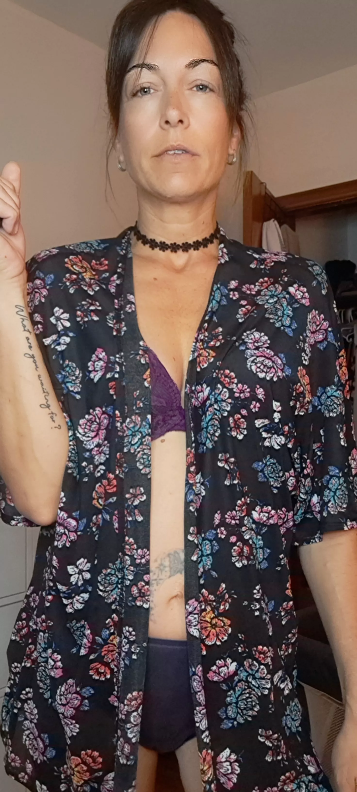 Thinking about hitting the beach one last time... anyone else cumming? posted by Violet_baddie