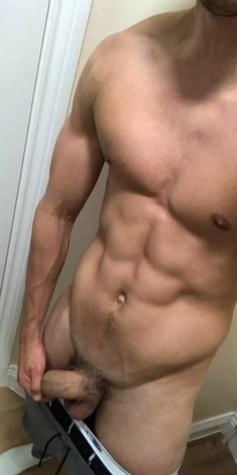 Worked out, now tanning ti(m)e posted by tall_teninch