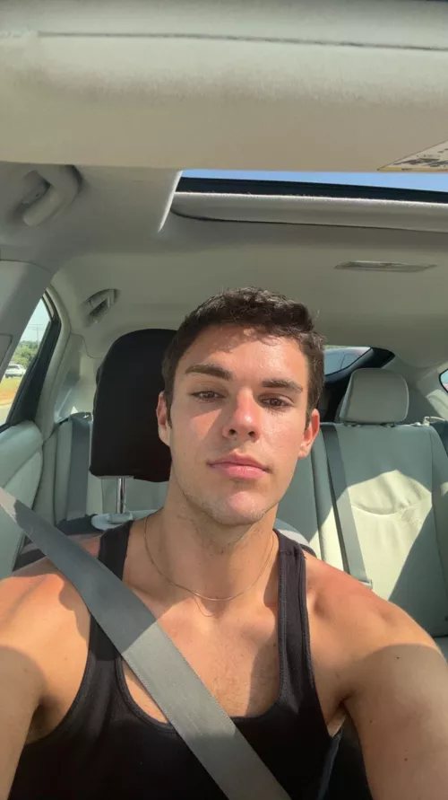 Would you come say hi? by cltfreaky