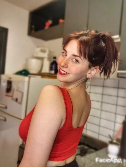 Are you into Latinas with red hair? ❤️ by offinvasion