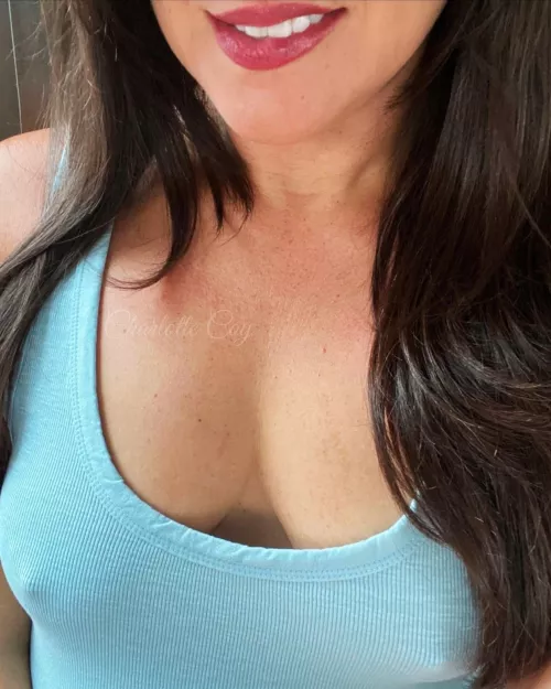 Braless and flawless by charlottecoy