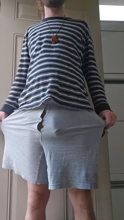 Can't hide it by Marjohh