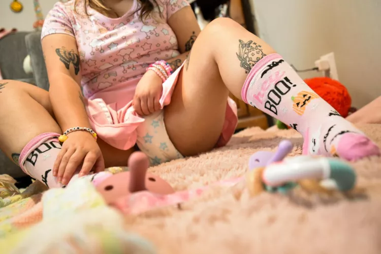 Hey boo! by Littleminimouse_