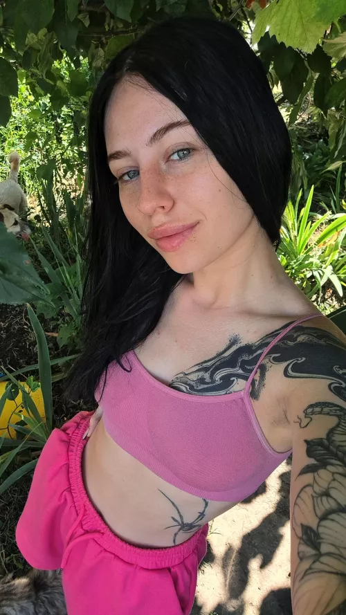 I love crop tops lately by Vocallycatch