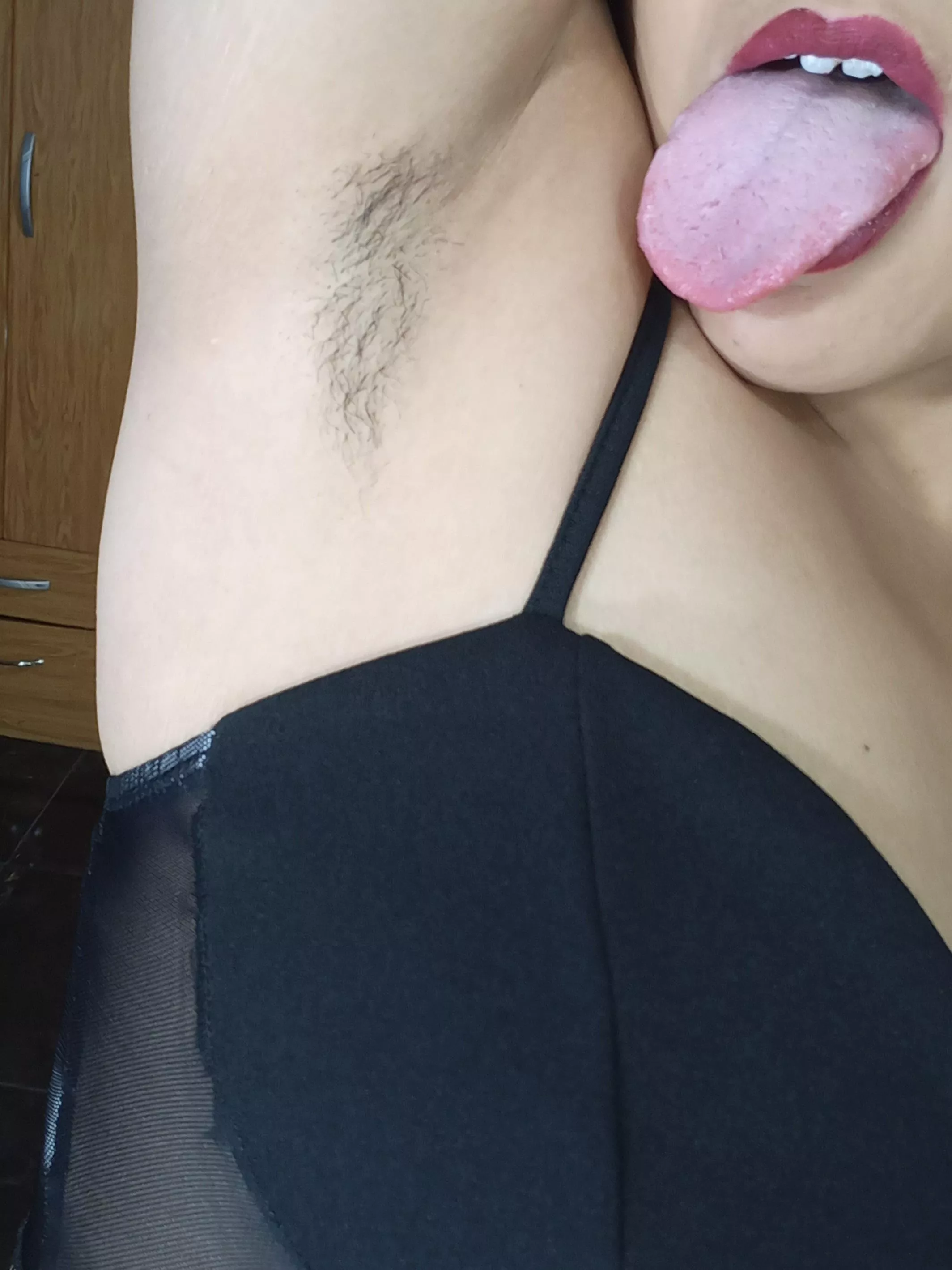 I love to lick them when they are this hairy posted by sweet_caro