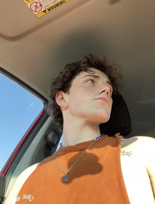 somebody talk to me on my nightshift by eetthhaannnn