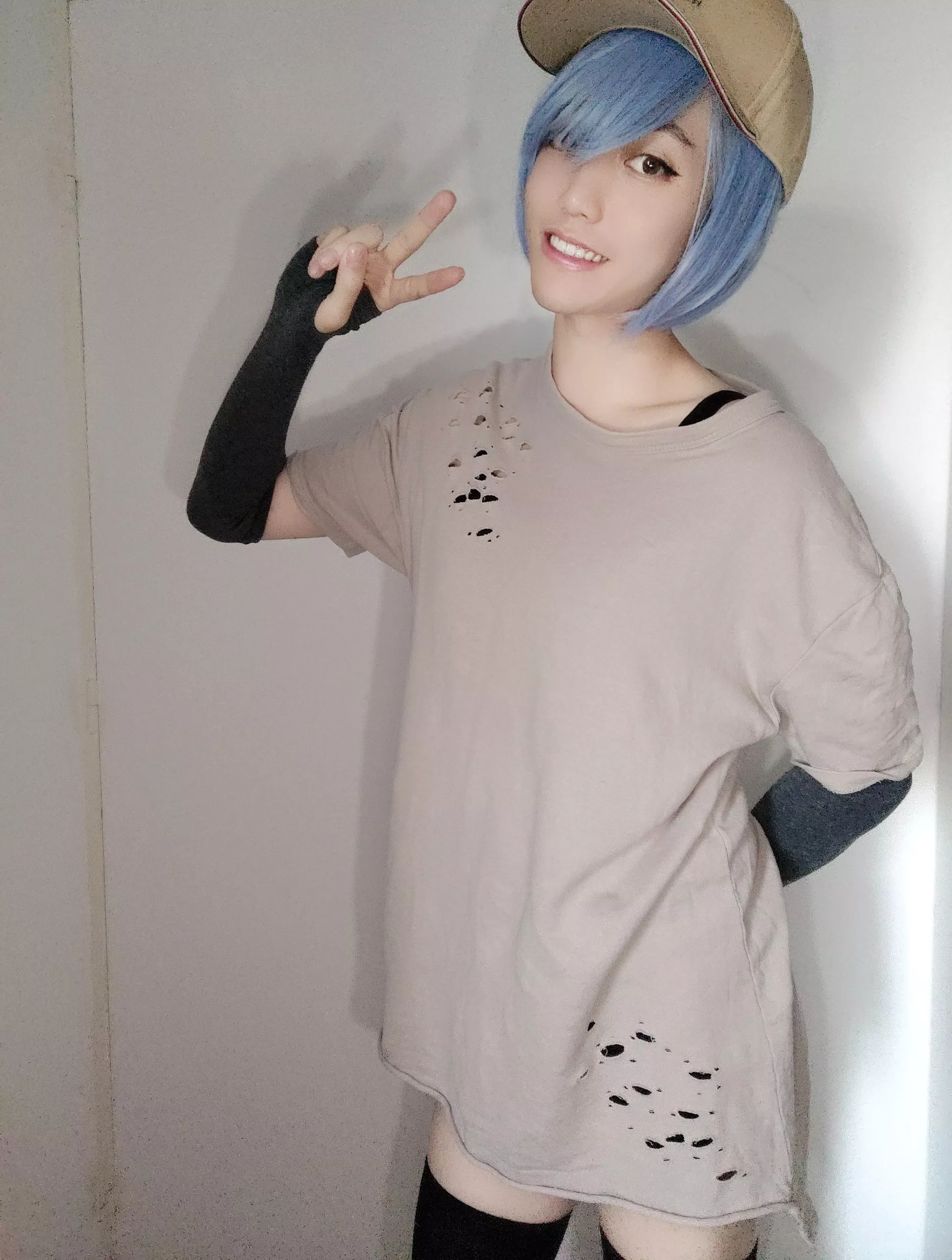 Time for some blue hair 💙 posted by TormentedPineapple