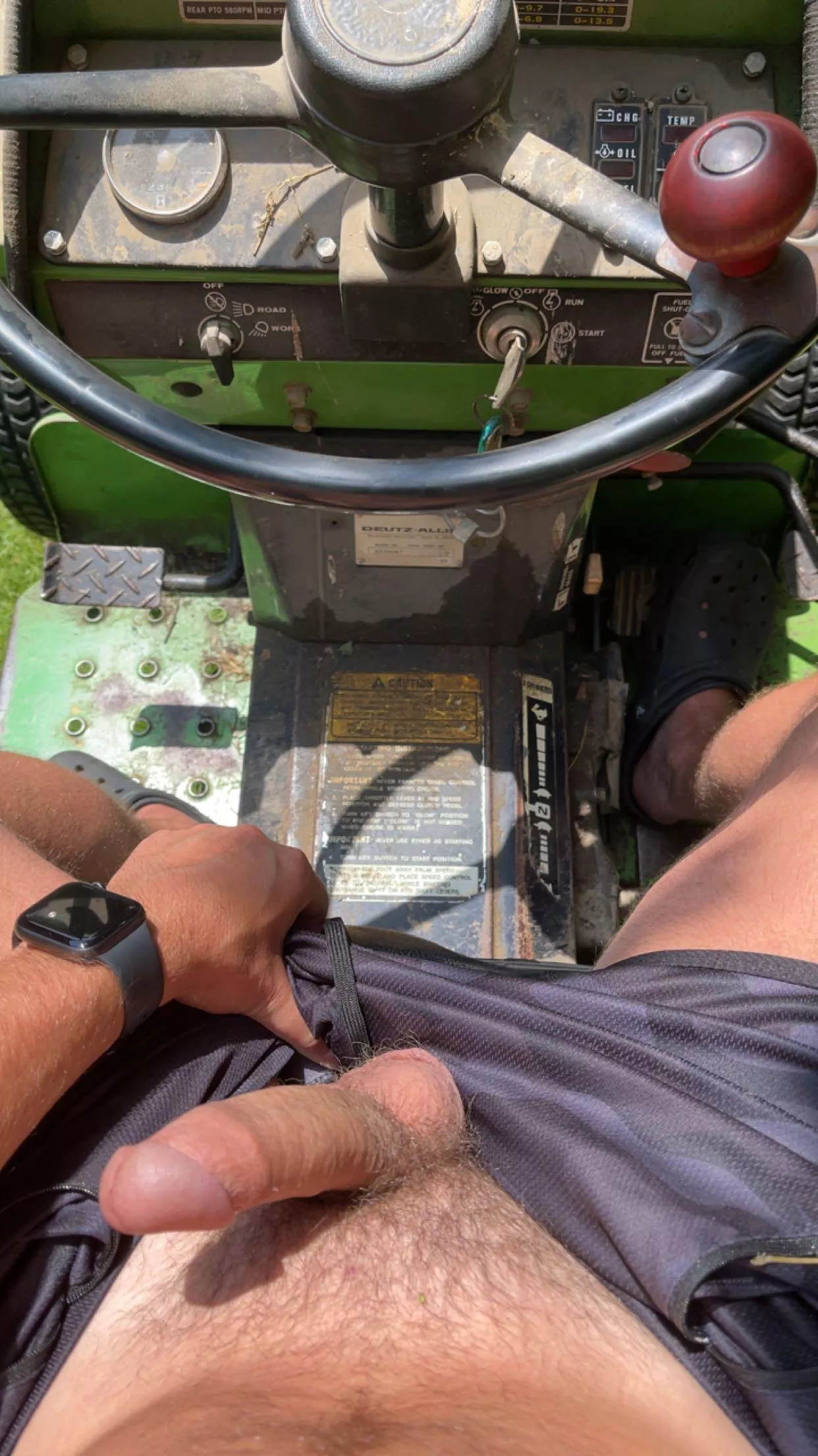 Who wants to ride on my tractor 😏 posted by Shortxstoutxx