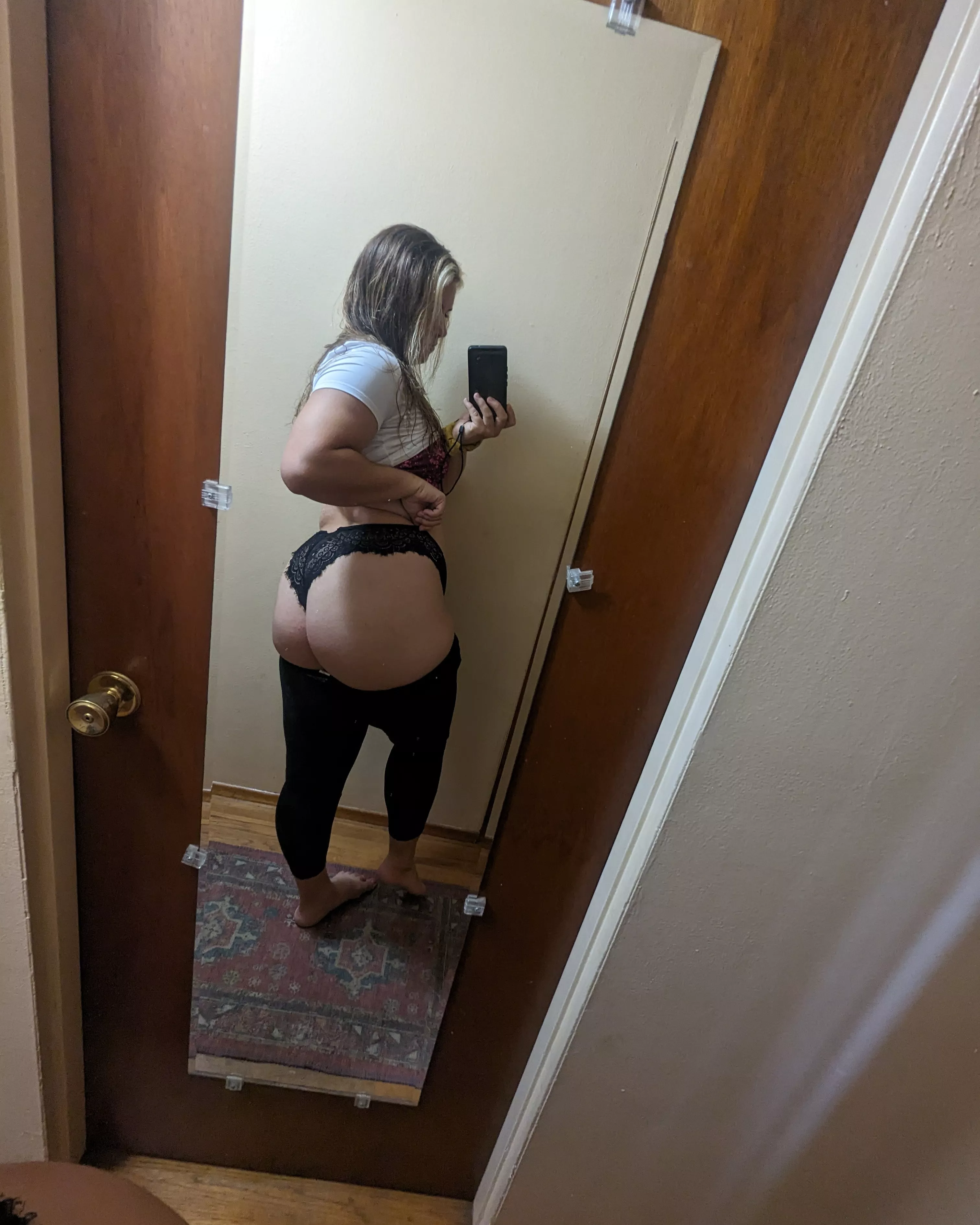 With a personality as big as my 🍑 posted by NicoleLynn778