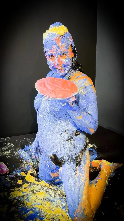 3rd pie💙💗 by MissNoireNFToy