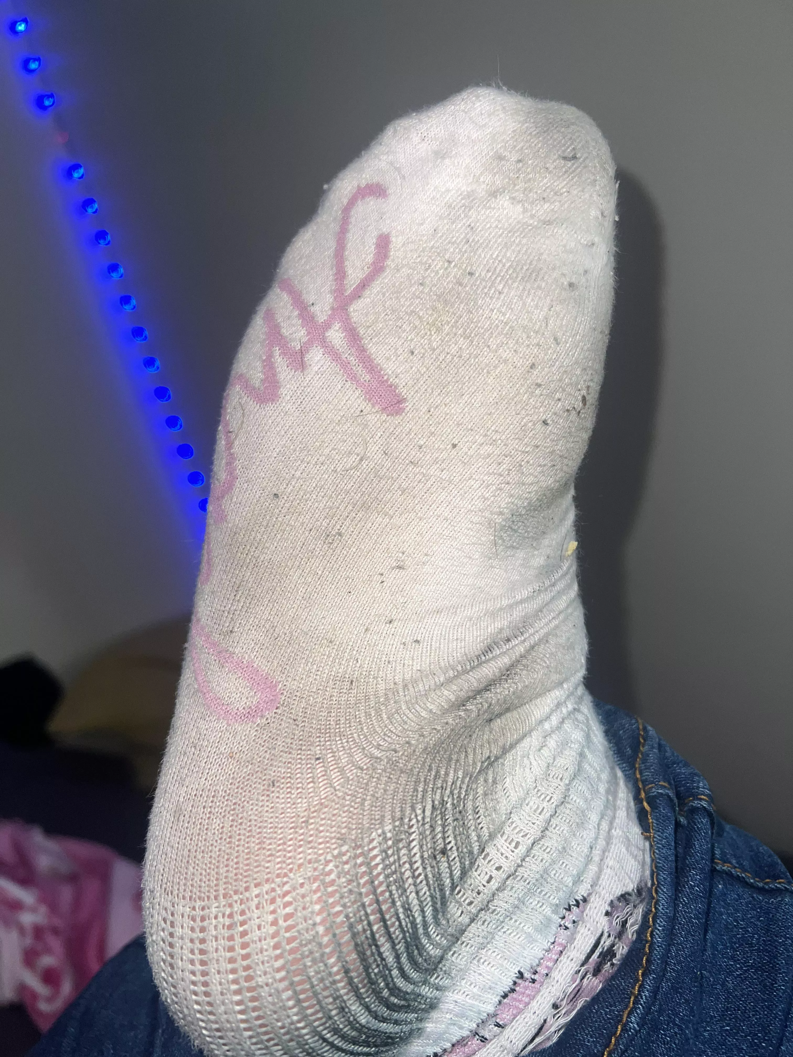 Anyone fans of pinky sweaty socks? 🥵 posted by Angelfeetpicsforyou