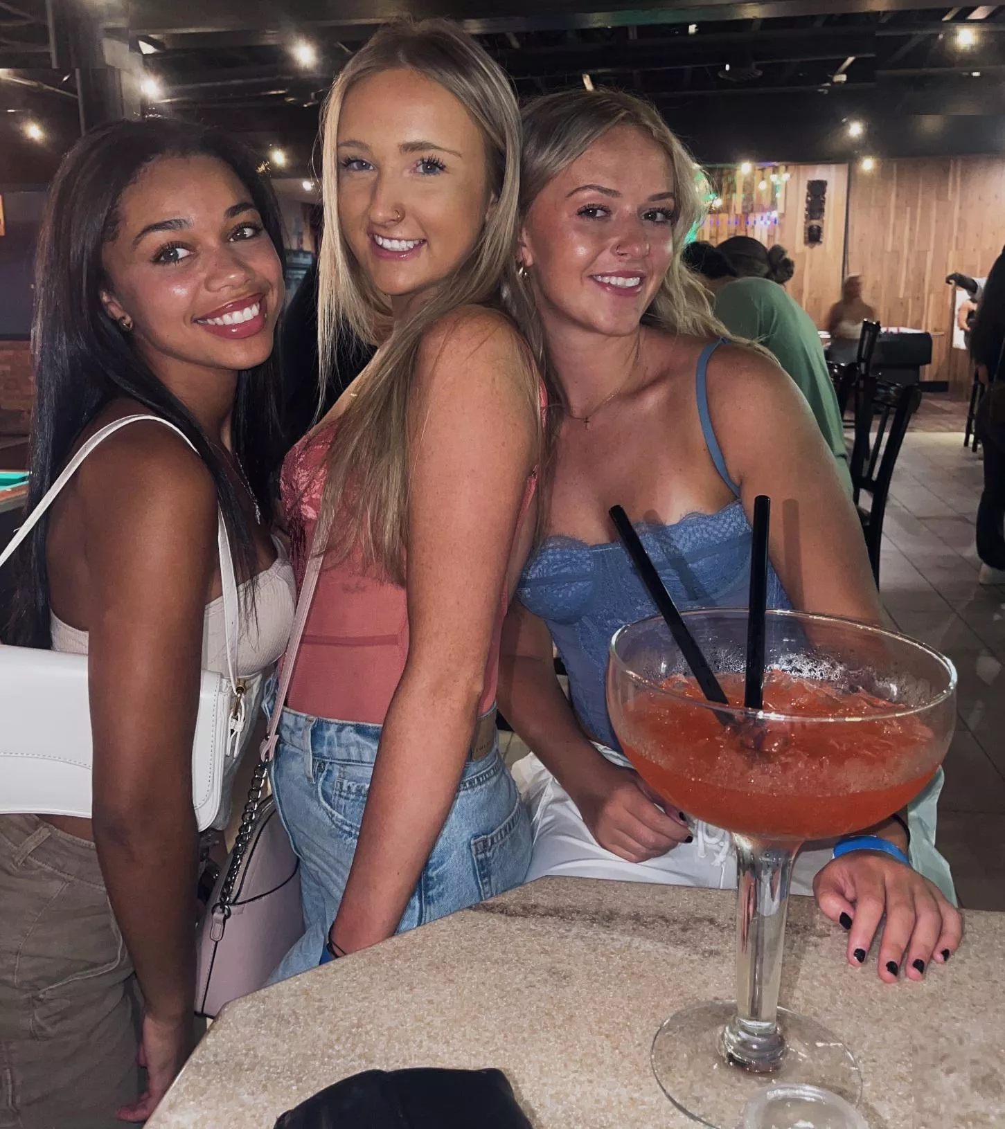 Big Ass 'Rita posted by asdfjhsdfa