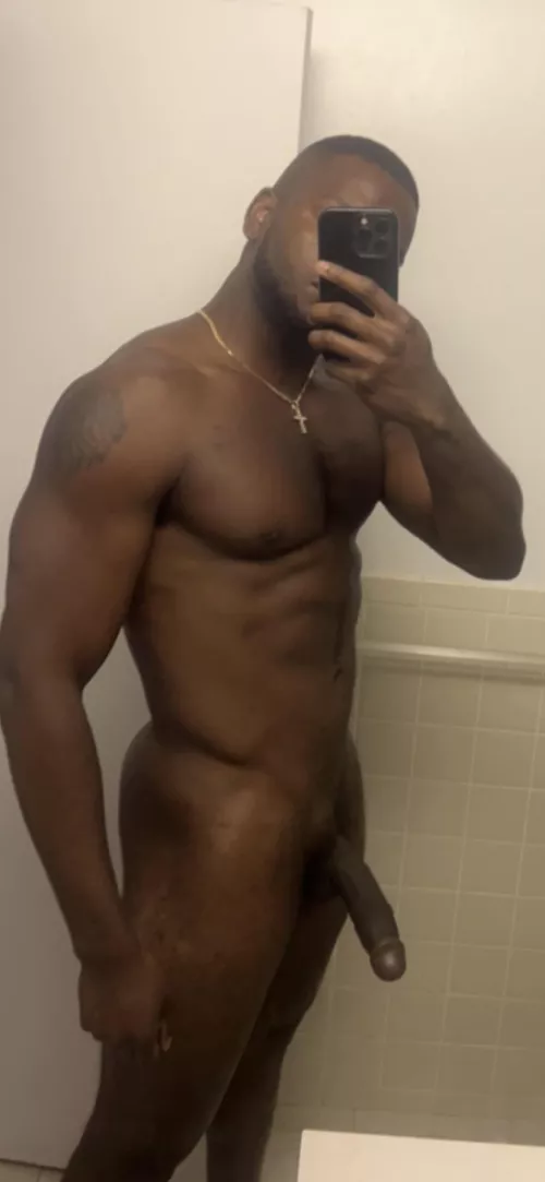 Big Muscles & Big Dick Ready to Breed by KingSinba10in