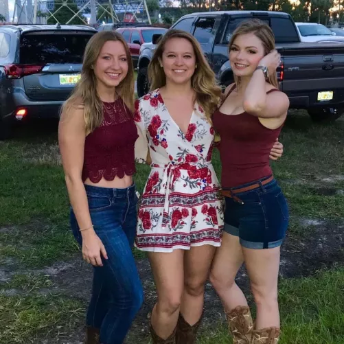 Burgundy babes… by LTS8